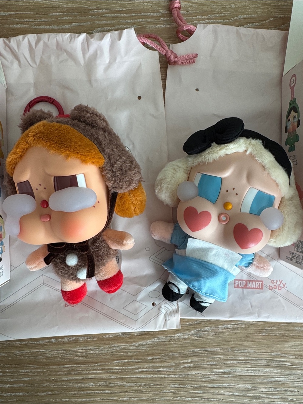 2 crying again pop mart cry baby dolls
She’s Alice and love makes us cry 
Opened